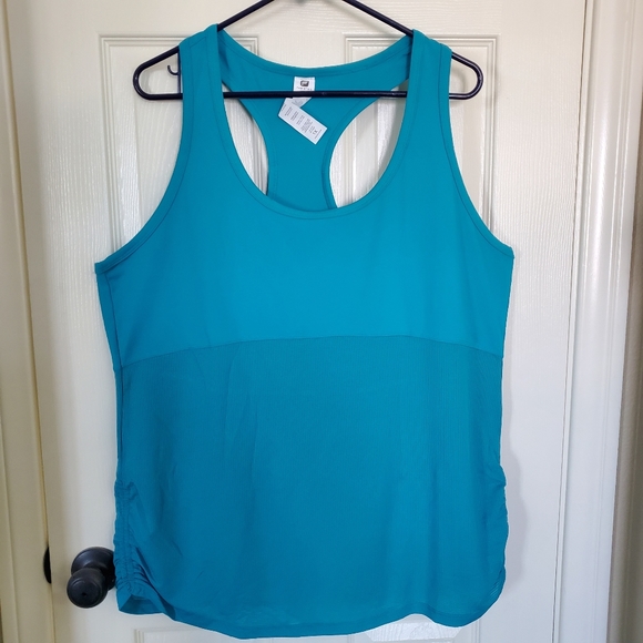 Fabletics Workout Top - Picture 3 of 6